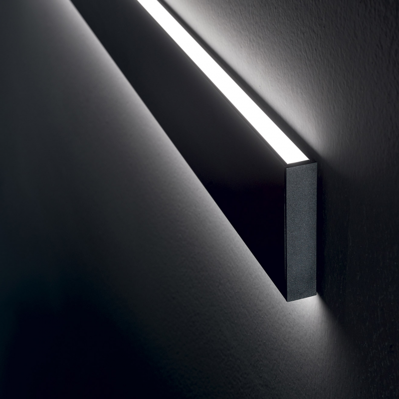 IDEAL LUX 242019 LINUS AP 3000K nástenné svietidlo čierne